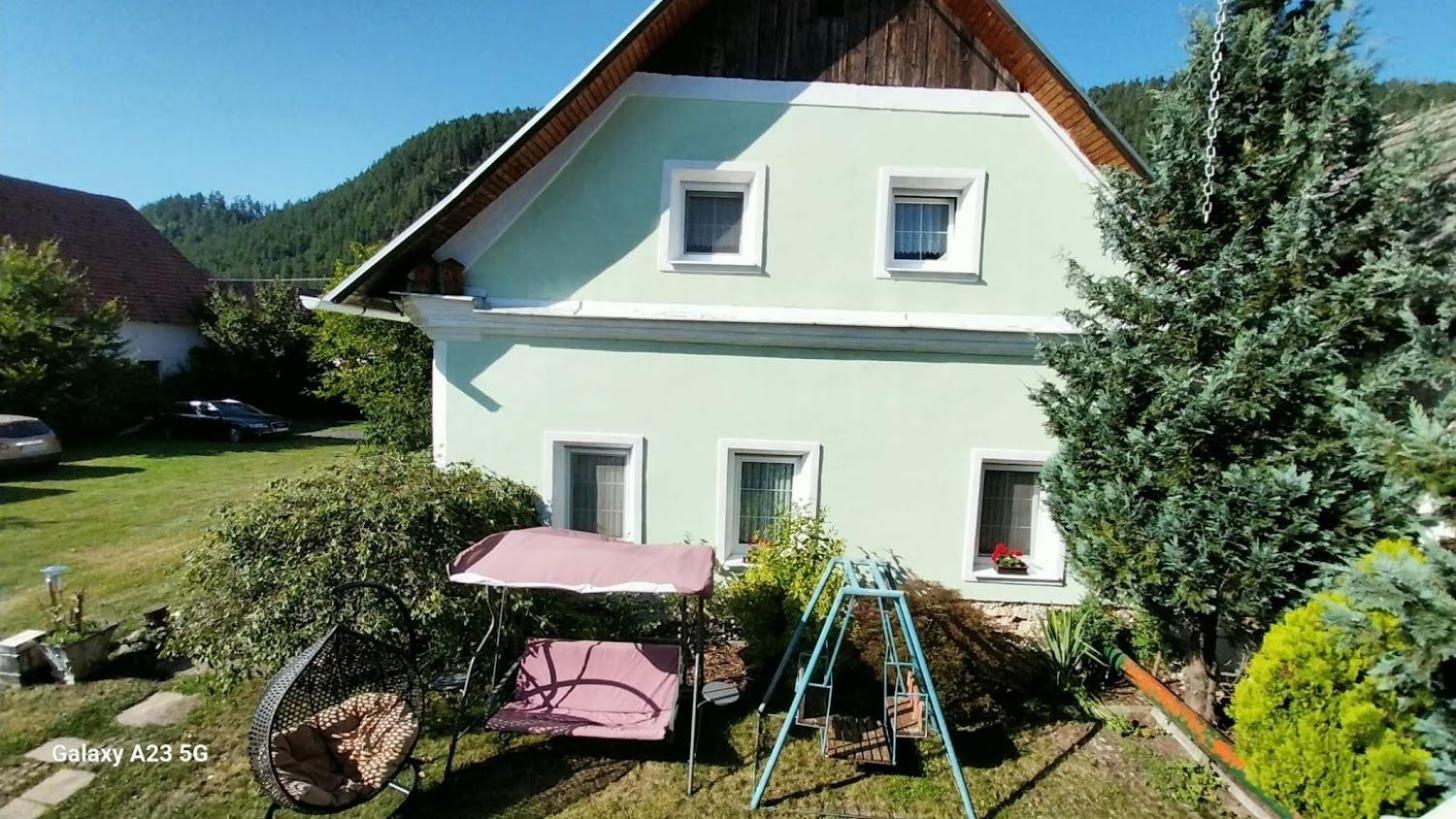 Zemianska Kuria Vachtar Hotel Kralova Lehota Exterior foto