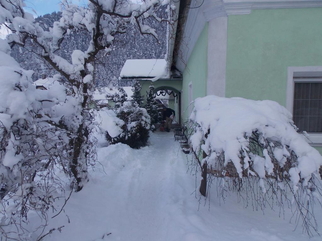 Zemianska Kuria Vachtar Hotel Kralova Lehota Exterior foto